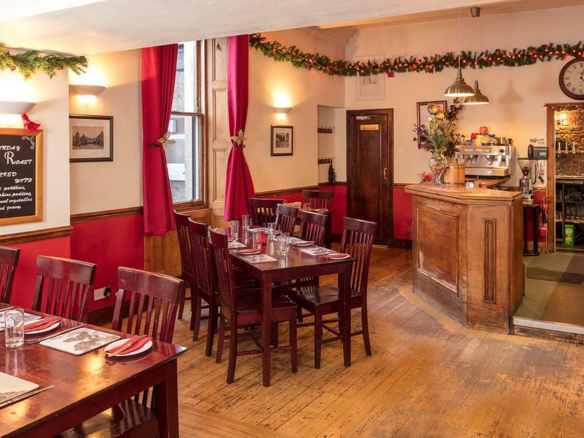 The Gordon Arms Hotel West Linton Exterior foto
